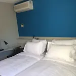 阿祖尔酒店 3*