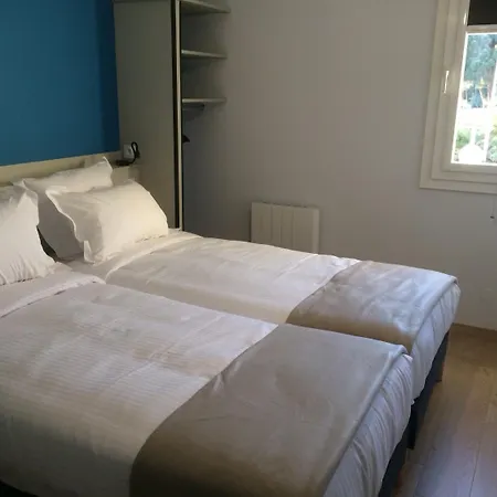 Azur 3*