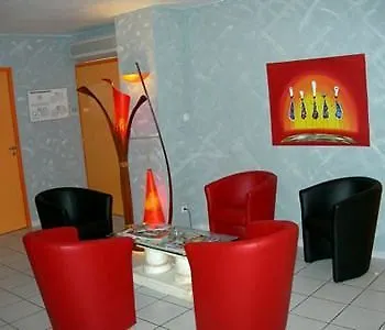 Azur فندق آجد